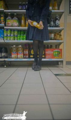 淫欲の虏 襟足から滴る雫 电影_高清日韩免费观看
