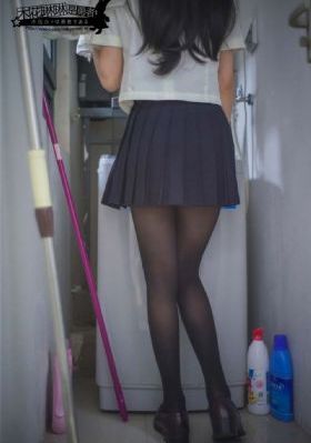 港剧网粤语在线观看_十万网红美女美酱
