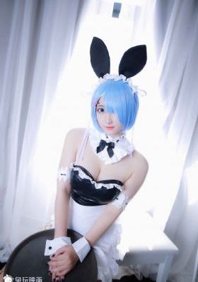 大胸女邻居bd_DVD高清视频播放