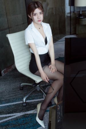 镜子里看我怎么进入你_BDHD高清在线观看