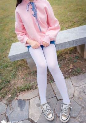 动漫八尺大人被吸乳视频_高清免费播放